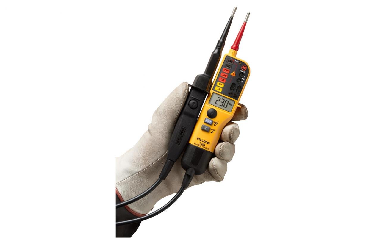 Fluke T130 Voltage tester